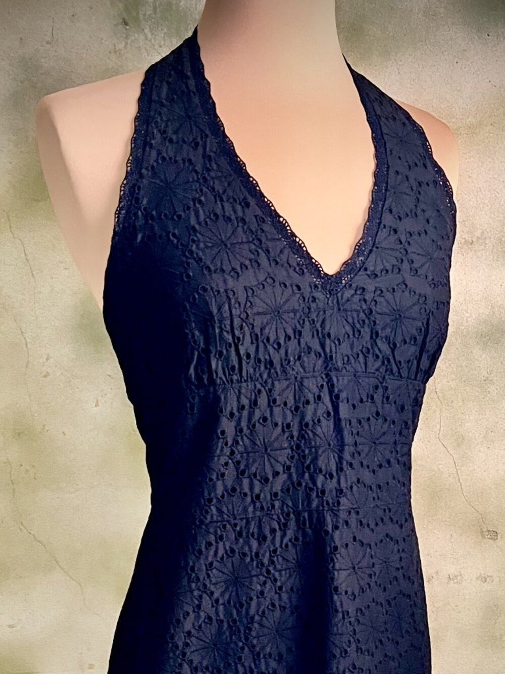 Banana Republic Black Eyelet Halter Midi Dress Size 4 Open Back